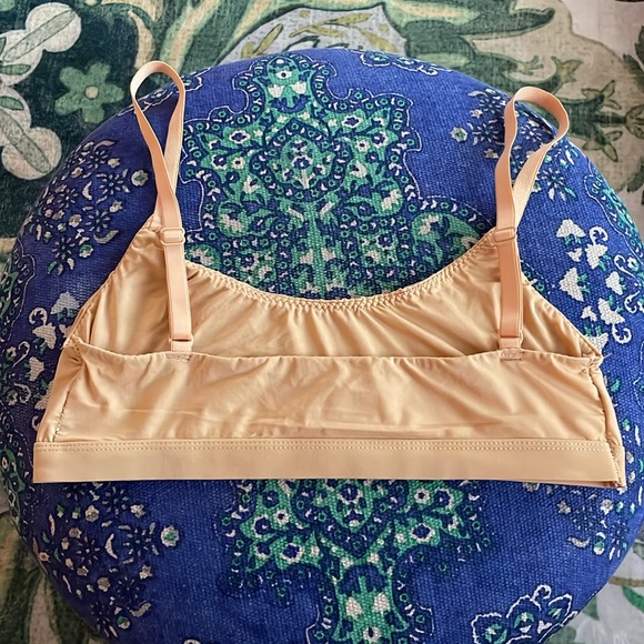 SHEIN Nude Bralette - Picture 2 of 2